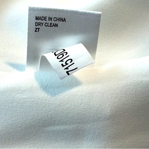 NWT Gianni Bini Delaney Embroidered Eyelet Halter,Cosmic,Side Cut-Out, Size 4 - Picture 12 of 14